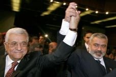 Haniyeh Kalahkan Abbas...