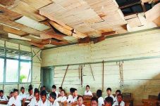 2015, Sekolah di Jabar...