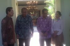 Bertemu Sultan HB X,...