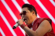 Gangnam Style Ramaikan...
