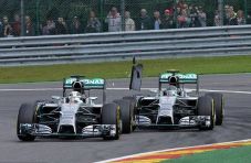 Rosberg Lolos dari sanksi...