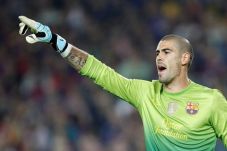 Valdes Gabung ke Liverpool...