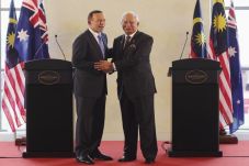Australia Ingin Bangun...