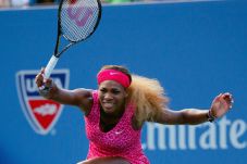 Serena Tantang Wozniacki...