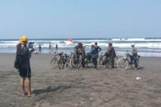 Onthelis Padati Parangtritis