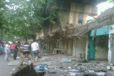 Kolong Rel Mangga Besar...