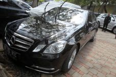 Mobil Dinas Menteri...