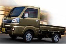 Debut Baru Toyota, Subaru,...