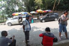 Taksi Gelap Marak, Sopir...
