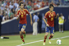 Lawan Makedonia, Spanyol...