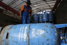 Elpiji 12 Kg Perlahan...