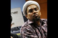 Ngabalin: Jokowi Tak...