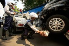Lima Sekolah Negeri...
