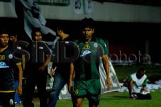 Mental Hancur, Elang...