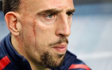 Ribery Tetap Ogah Bela...