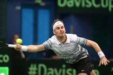 Isner Buta Kekuatan...