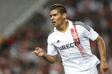 Penyerang Benfica Lolos...