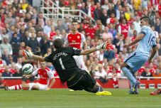 Welbeck Bikin Peluang,...