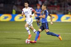 Monaco Terpuruk di Lyon