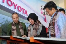 Auto2000 Kediri Suharmadji...