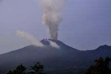 Siaga Gunung Slamet,...