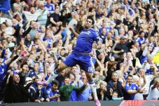 Shearer Terkesan dengan...