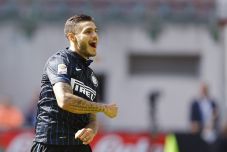 Inter Berondong Sassuolo...