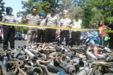 Sepekan, 700 Knalpot...