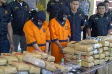 Edarkan Ganja Hasil...