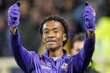 Cuadrado Senang Bertahan...