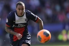 Van Der Wiel Datang...
