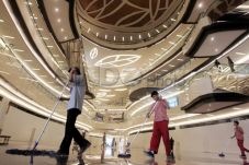 LPKR Jual Kemang Mall...