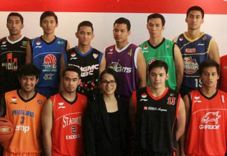 Rony Gunawan Bertahan...