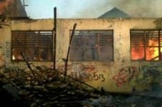 Madrasah Terbakar, Dokumen...