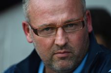 Aston Villa Enggan Remehkan...