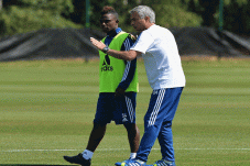 Mourinho Bersedia Kembali...