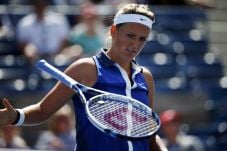 Azarenka Pensiun Sementara