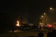 TNI dan Brimob Saling...