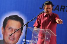 Partai Demokrat Dukung...