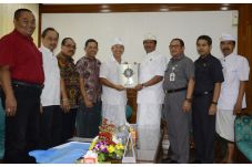 Bali Raih World Best...
