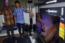 Pameran Home Tech Targetkan...