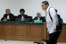 Doa Anas Urbaningrum...