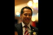 Demokrasi Bukan untuk...