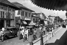 Selayang Pandang Kota...