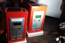 Alat Parkir Meter di...