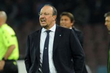 Napoli Terpuruk, Benitez...