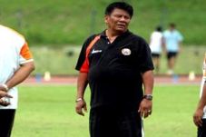 Benny Dollo Pelatih...