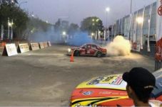 Gymkhana Race War Tantang...