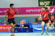 Praveen/Debby Ikuti...