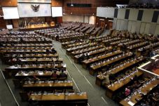 Pemerintah-DPR Hari...